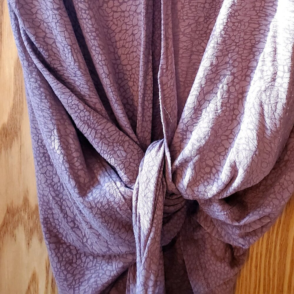 Dusty Pink Lululemon Tie Back sheer animal print tank top size 8